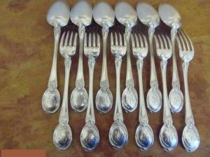 SERVICIU 6 PERSOANE ARGINT MASIV FRANTA ,   2500 euros