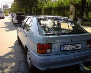 Renault 19 gts 1,  4