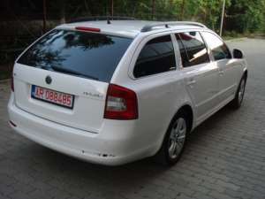 SKODA Octavia Combi 1.6TDI Automatic Dublu-Climatronic