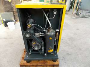 Compresor cu surub Kaeser SM 9 + uscator de aer Kaeser TBH 9 + butelie