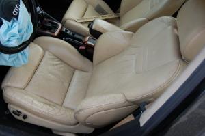 Dezmembrez AUDI A6 2001
