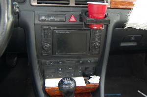 Dezmembrez AUDI A6 2001