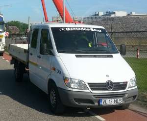 Inchiriez camioneta 7locuri 3.5t