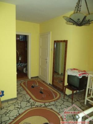 VAND  CASA D+P+E+M  STR.ZAHARIA BOIU