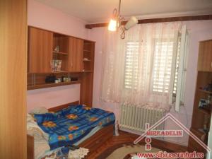 VAND  CASA D+P+E+M  STR.ZAHARIA BOIU