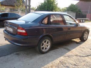 OPEL Vectra B-1.6i 16V