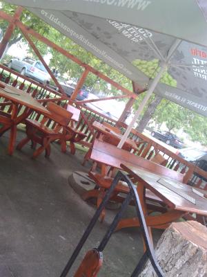 vand s-au inchiriez restaurant
