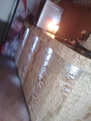 vand s-au inchiriez restaurant