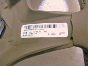 Mercedes Benz W164 ML ,   GL X164 ani 2009-2011 ,   R W251 ani 2009-2013 Volan piele DSG padele NOU 