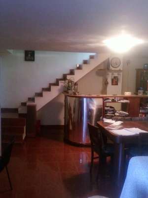 vand casa 6 camere Giurgiului