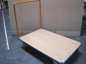 Carucior platforma second hand pentru transport marfa