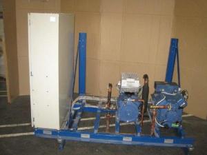 Echipamente frigorifice second hand (rafturi,   compresoare,   vitrine)