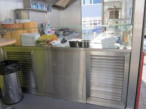 Container Fast Food complet echipat - Germania