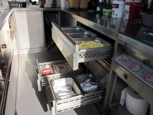 Container Fast Food complet echipat - Germania