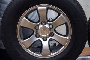 Jante aliaj originale Toyota Land Cruiser 120 pe 17 inch