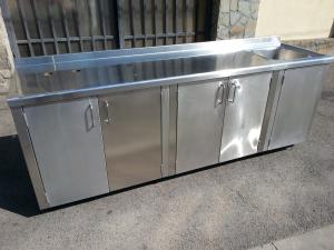 dulap din inox cu 5 usi si chiuveta