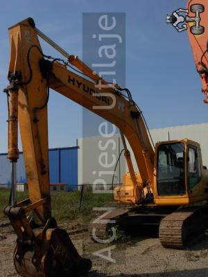 Excavator de inchiriat Hyundai R210