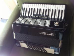 Vand acordeon Weltmeister