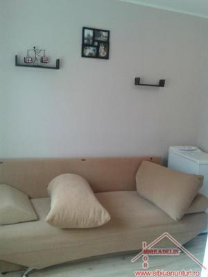 Vand impreuna apartament 2 camere + garsoniera Valea Aurie