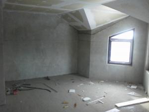 imobil  service international  casa zona stadione1500 mp de curte