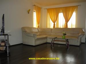 Vila P + 2 etaje,     5 dormitoare,     3 bai,     bucatarie,     mobilata