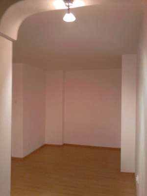 Garsoniera 27 mp 27490 Euro