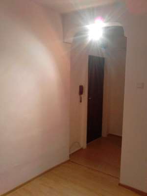 Garsoniera 27 mp 27490 Euro