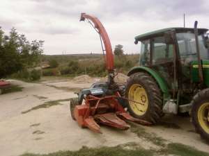 vand tocator porumb siloz pe 2 randuri