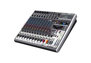 Vand mixer BEHRINGER XENYX X 1832 USB nou cu factura si garantie! Pret:1000 RON