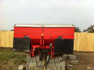 fertilizator RAUCH ALPHA 1141