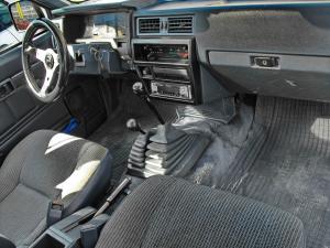 Nissan King Cab 2.5 D