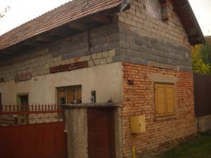 urgent casa la rosu in Sercaita