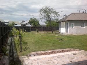 Casa la tara 10 km de Targoviste