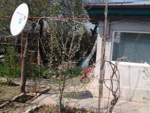 Vand casa la curte in Voluntari