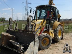 Buldoexcavator cu picon de inchiriat New Holland LB95B