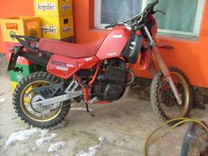 vand motocicleta cross aprilia