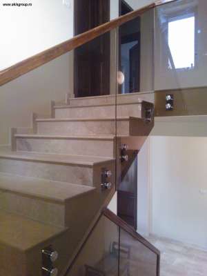 confectionam modele diverse de balustrade