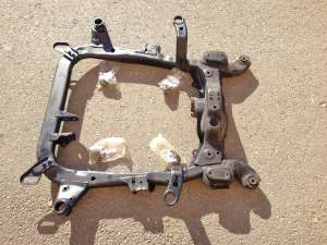 OPEL ASTRA H ani fabricatie 2004-2011 motorizare 1,  7 CDTI Jug cadru motor second cu bucsi Noi