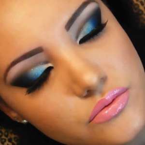 Make-up profesional la tine acasa