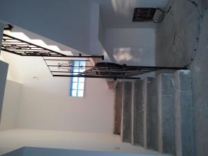 Constructii,     amenajari interioare,     hidroizolatii, 