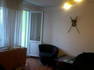 imobiliare italo rumena trei c.motru aleea gorunului  bloc j