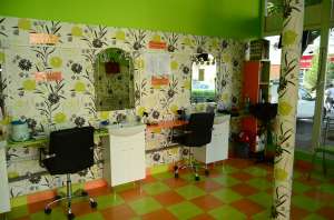Inchiriere post de frizer - coafor