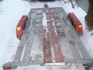 Remorca sarcina utila 1220 kg