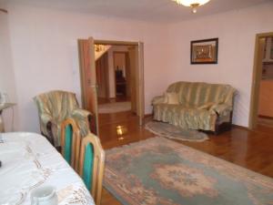 Navodari vila de vanzare 68000 euro