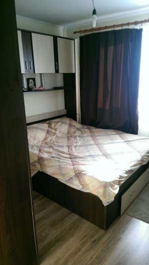 Particular vand apartament 2 camere, decomandat, mobilat, renovat,  Drumul Taberei