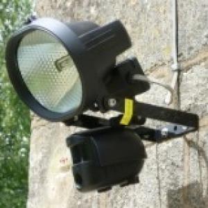 Reflector video spion cu camera ascunsa si display