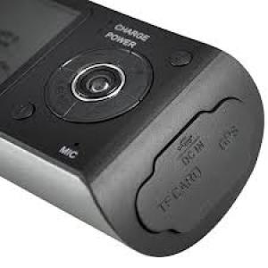 DVR auto cu GPS si 2 camere video
