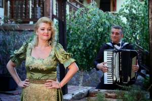 Formatia Simona Tone - Muzica Pentru Nunta Ta
