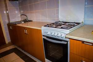 Inchiriez apartament cu 3 camere - Lujerului
