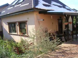 Vand casa la pret de apartament